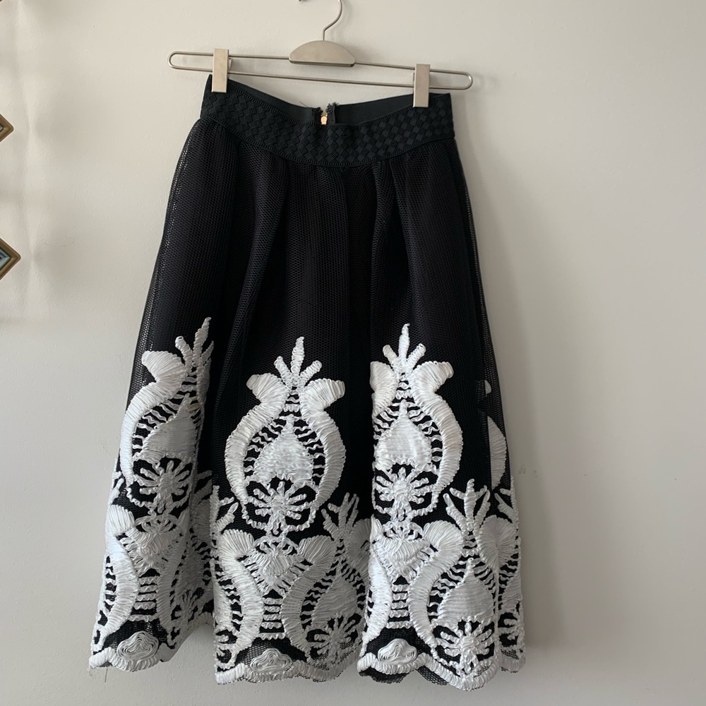 HONEY Skirt